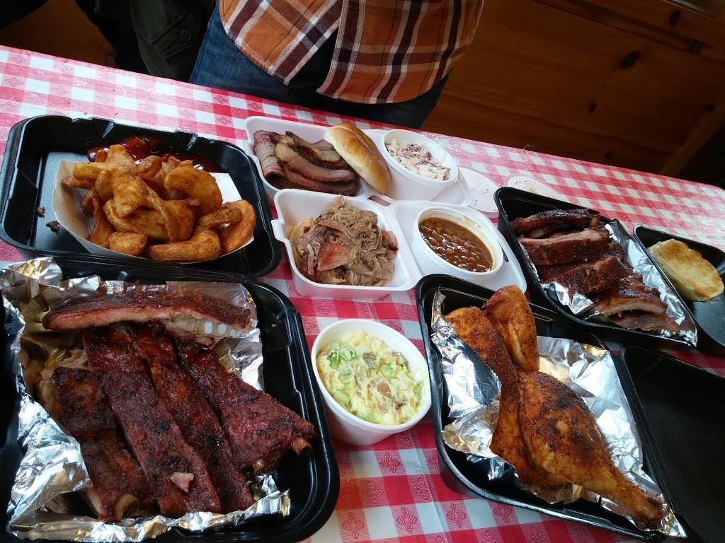 Deep South Smokehouse & Grill | restaurant | 2933 Pittman Center Rd, Sevierville, TN 37876, USA | 8657737807 OR +1 865-773-7807