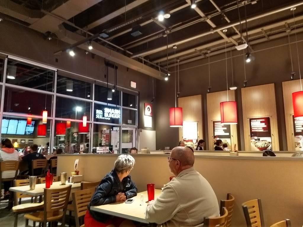 Smashburger | restaurant | 6807 E Baseline Rd Suite 101, Mesa, AZ 85209, USA | 4803786600 OR +1 480-378-6600