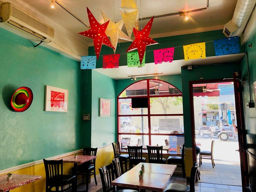 Mama Coco Cocina Mexicana | restaurant | 753 Laurel St, San Carlos, CA 94070, USA | 6502263592 OR +1 650-226-3592