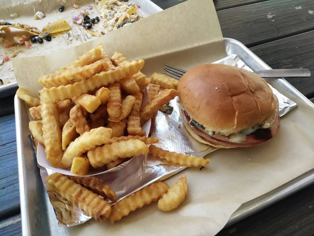 Forty Thieves | restaurant | 727 Elmwood Ave, Buffalo, NY 14222, USA | 7164643822 OR +1 716-464-3822