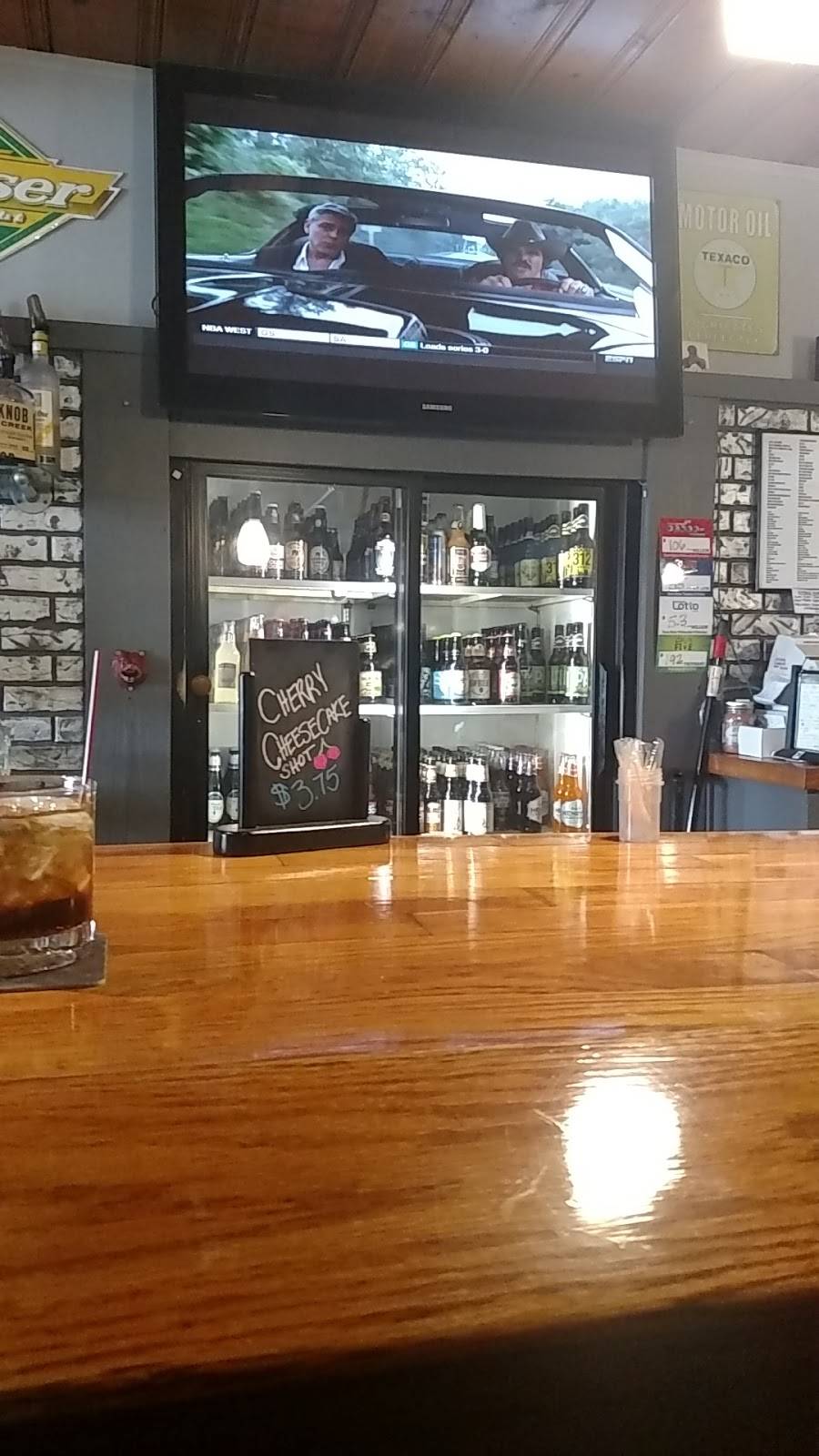 Green Diamond Junction | restaurant | 17001 IN-3, Eaton, IN 47338, USA | 7653963404 OR +1 765-396-3404