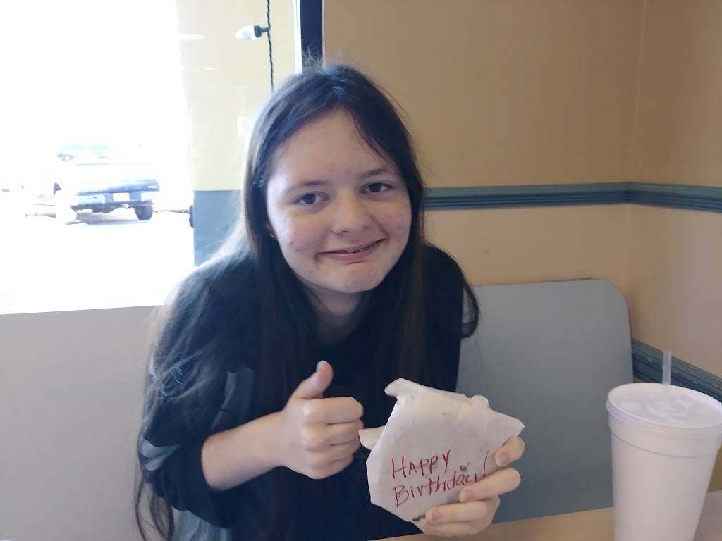 Guss Hot Dogs | meal takeaway | 5415 Beacon Dr # 139, Irondale, AL 35210, USA | 2059566622 OR +1 205-956-6622