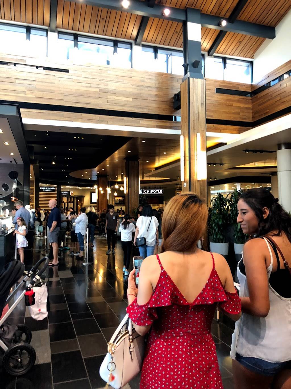 Chipotle Mexican Grill | restaurant | 2855 Stevens Creek Blvd Suite 2471, San Jose, CA 95050, USA | 4084184086 OR +1 408-418-4086