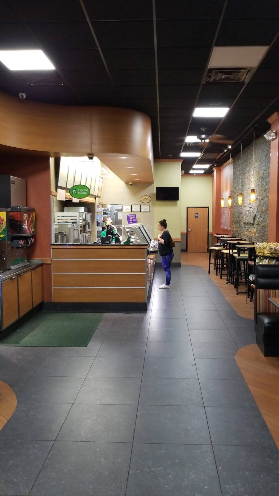 Subway | restaurant | 8894 W Colonial Dr, Ocoee, FL 34761, USA | 4072914995 OR +1 407-291-4995