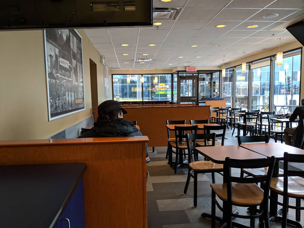 Harveys | restaurant | 6775 Chemin de la Côte-des-Neiges, Montréal, QC H3S 2B5, Canada | 5143427778 OR +1 514-342-7778