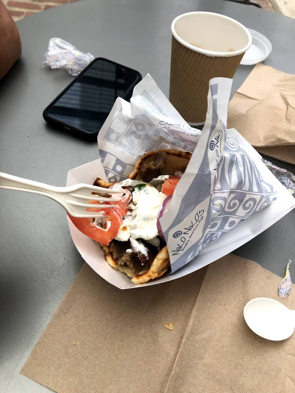 Niko Nikos Greek & American Cafe | restaurant | 301 Milam St, Houston, TX 77002, USA | 7132244976 OR +1 713-224-4976