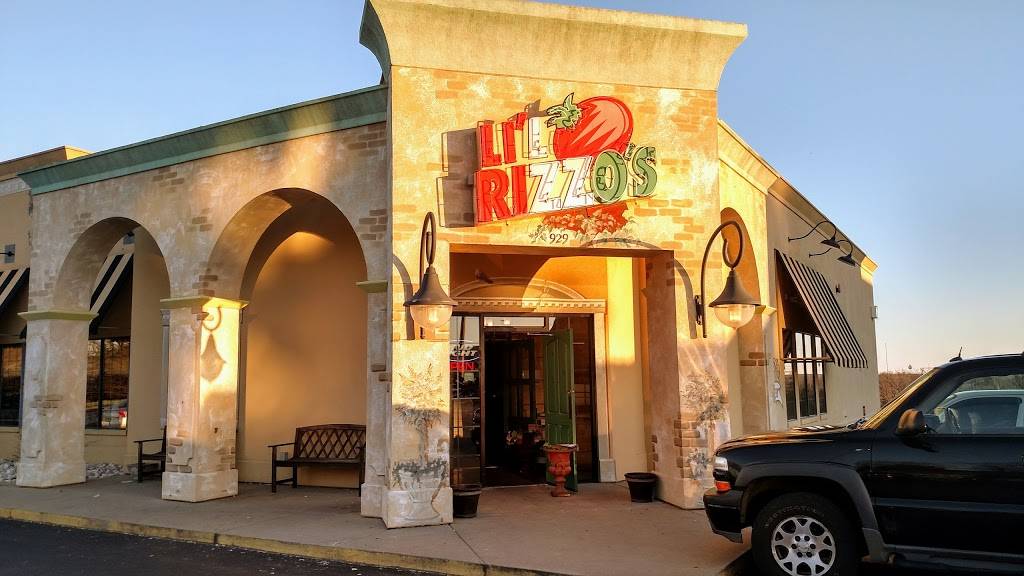Lil Rizzos Restaurant - Osage Beach | restaurant | 929 Premium Outlets Dr, Osage Beach, MO 65065, USA | 5733021500 OR +1 573-302-1500