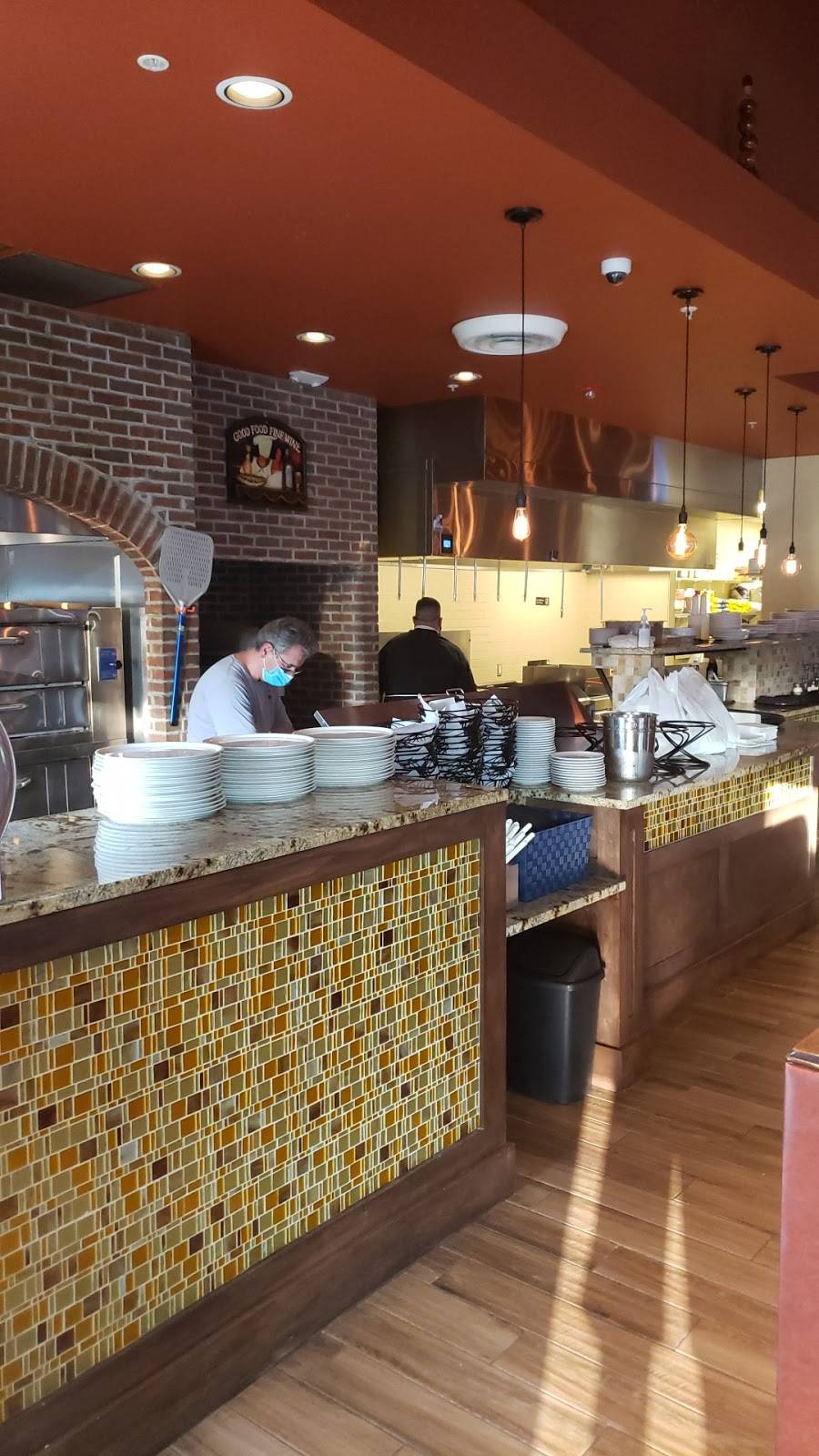 Salerno cucina italiana | restaurant | 1310 Cypress Creek Road suit 120, Cedar Park, TX 78613, USA | 5123519580 OR +1 512-351-9580