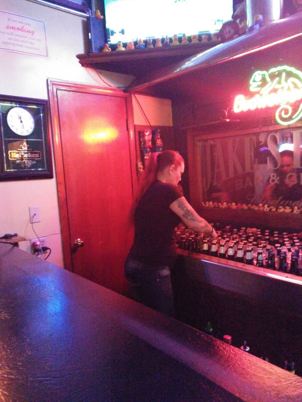 Jakes Place | restaurant | 12001 Johnson Dr, Shawnee, KS 66216, USA | 9139625253 OR +1 913-962-5253