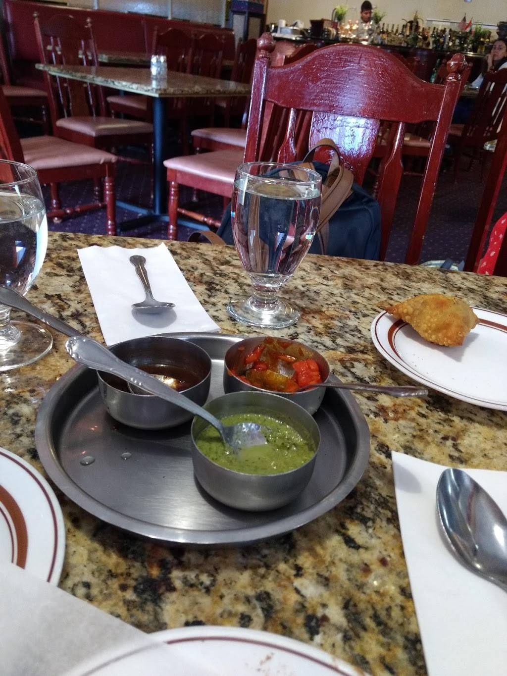 India Palace Restaurant | restaurant | 8530 Palm Pkwy, Orlando, FL 32836, USA | 4072382322 OR +1 407-238-2322