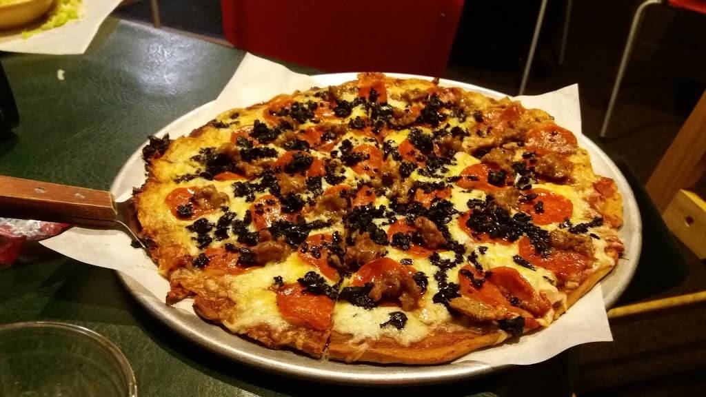 Spuds Pizza Parlor | restaurant | 7025 Pacific Ave, Tacoma, WA 98408, USA | 2534753366 OR +1 253-475-3366
