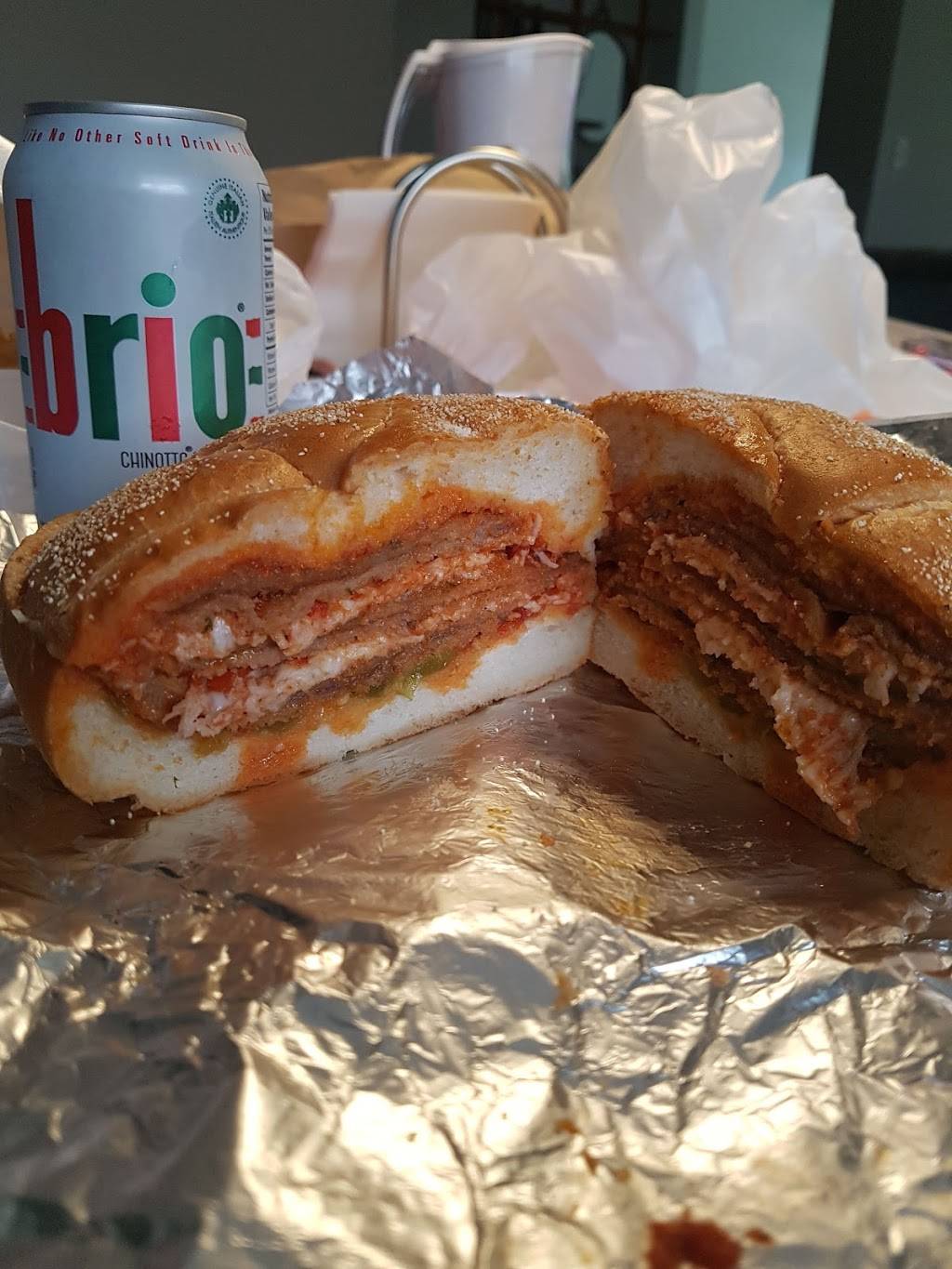 San Francescos Foods | restaurant | 1510 Dundas St E, Mississauga, ON L4X 1L4, Canada | 9052798325 OR +1 905-279-8325