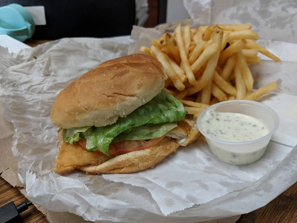 Dallas Hot Weiners | restaurant | 1706 Ulster Ave, Lake Katrine, NY 12449, USA | 8458538191 OR +1 845-853-8191