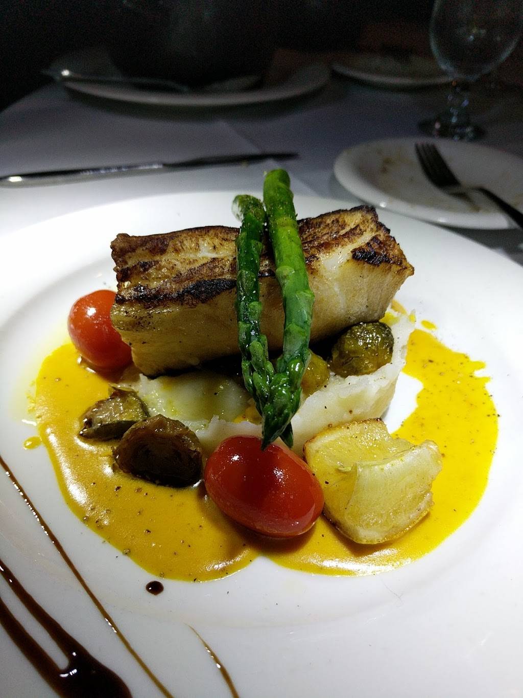 Antoines Restaurant | restaurant | 1100 N Tuttle Ave, Sarasota, FL 34237, USA | 9413311400 OR +1 941-331-1400