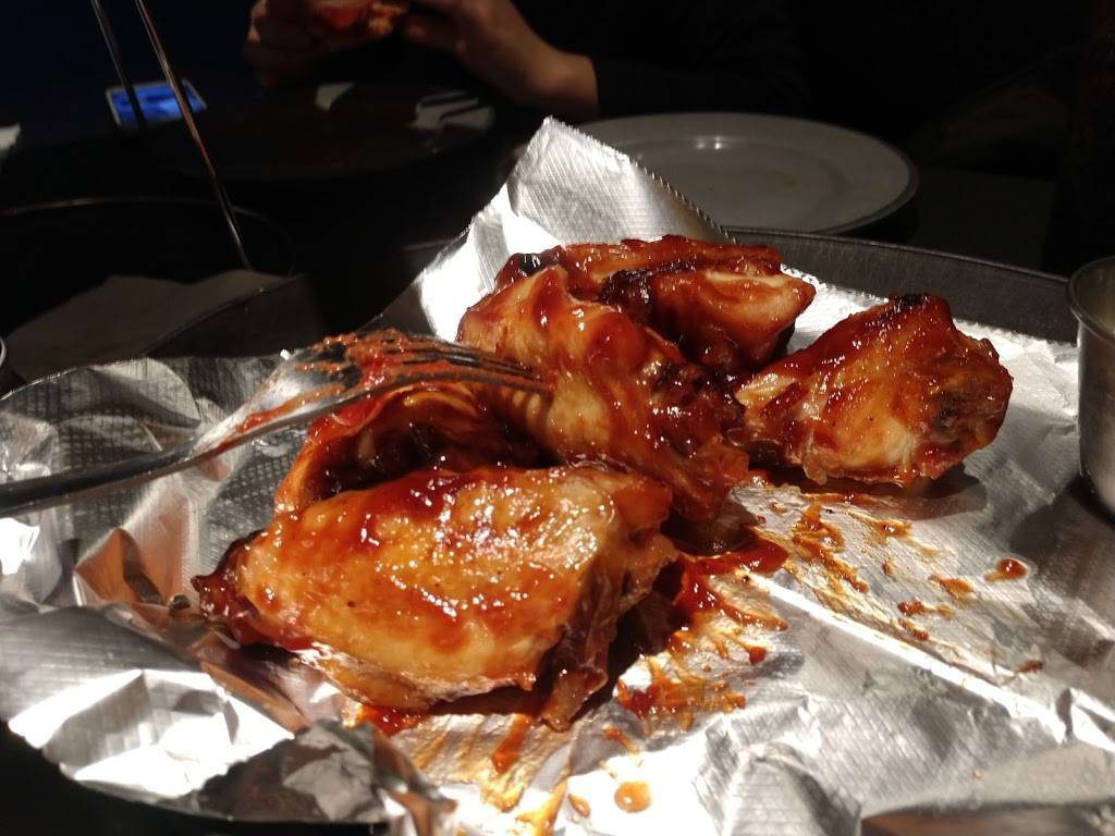 Gilanellas | restaurant | 2024 2nd Ave, Port Byron, IL 61275, USA | 3095395275 OR +1 309-539-5275