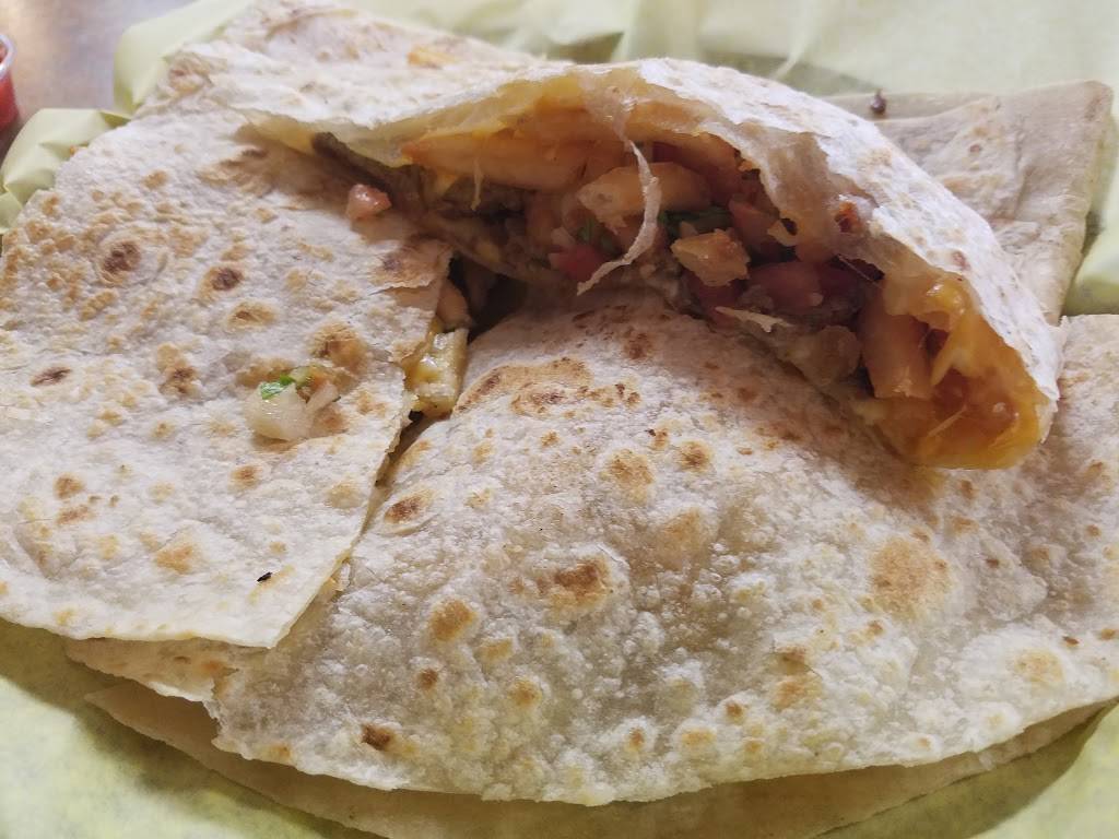 Chile Peppers Mexican Eatery | restaurant | 10425 Tierrasanta Blvd, San Diego, CA 92124, USA | 8585036750 OR +1 858-503-6750