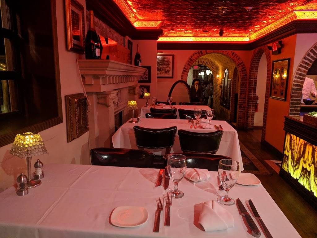 Jeff Rubys Carlo & Johnny | restaurant | 9769 Montgomery Rd, Montgomery, OH 45242, USA | 5139368600 OR +1 513-936-8600