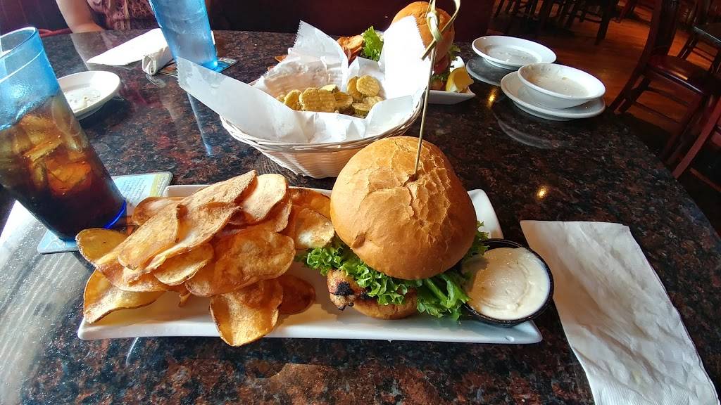 Mulligans Irish Pub & Grill | restaurant | 8933 S 27th St, Franklin, WI 53132, USA | 4143040300 OR +1 414-304-0300