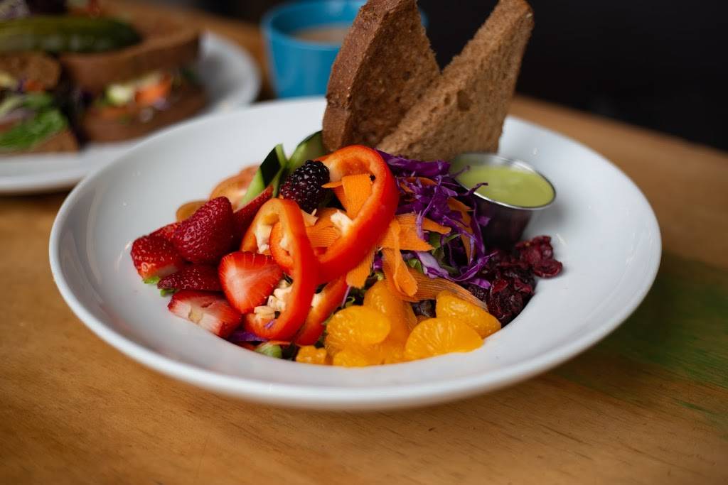 Swamis Cafe Escondido | restaurant | 503 W Grand Ave, Escondido, CA 92025, USA | 7602941226 OR +1 760-294-1226