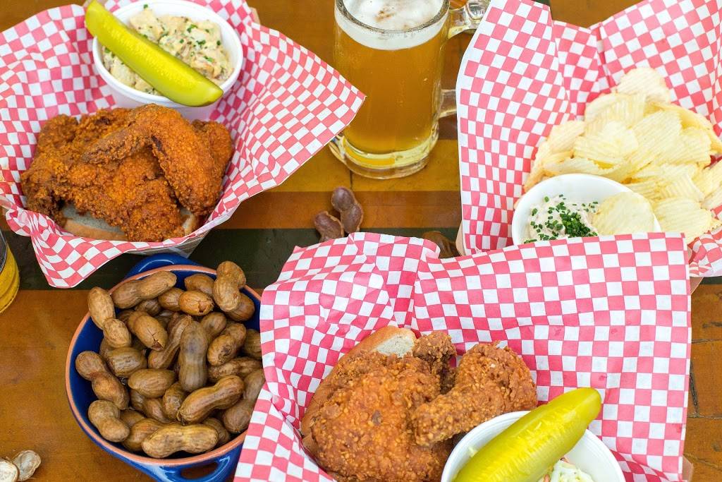 Crawfords | restaurant | 2616 Beverly Blvd, Los Angeles, CA 90057, USA | 2135683133 OR +1 213-568-3133