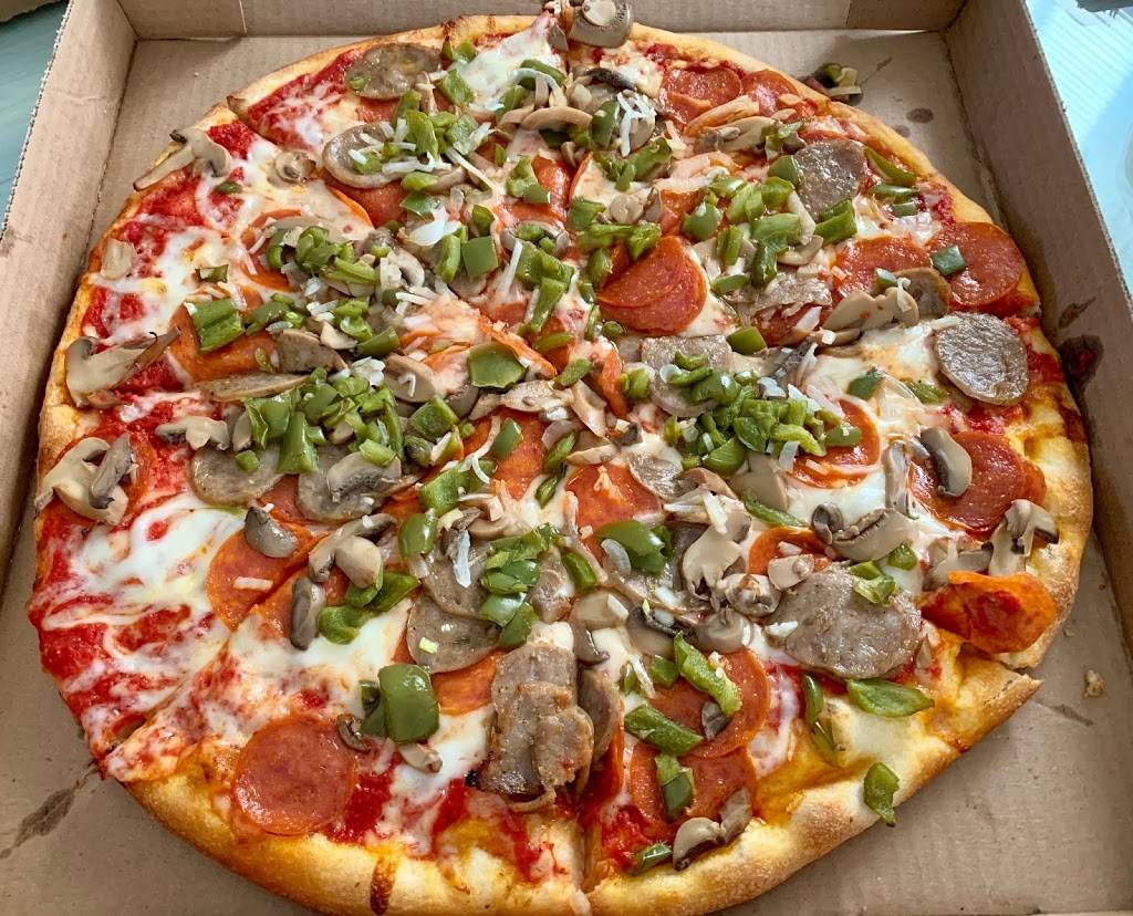 Giuseppes Pizzeria & Italian Cuisine | restaurant | 935 Sebastian Blvd, Sebastian, FL 32958, USA | 7725898508 OR +1 772-589-8508