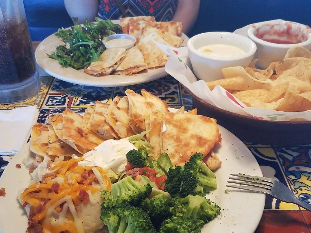 Chilis Grill & Bar | meal takeaway | 620 Birk Rd, Martinsville, IN 46151, USA | 7653498227 OR +1 765-349-8227