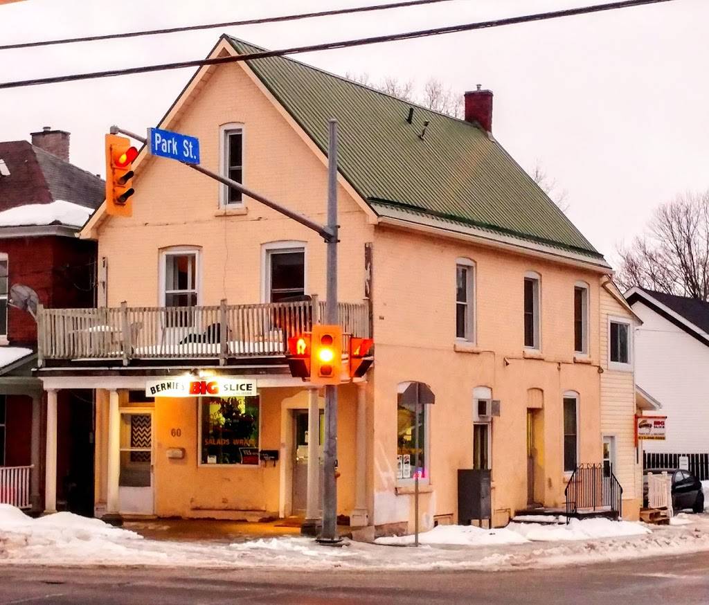 Bernies Big Slice Brockville | restaurant | 60 Pearl St E, Brockville, ON K6V 1P7, Canada | 6134980888 OR +1 613-498-0888
