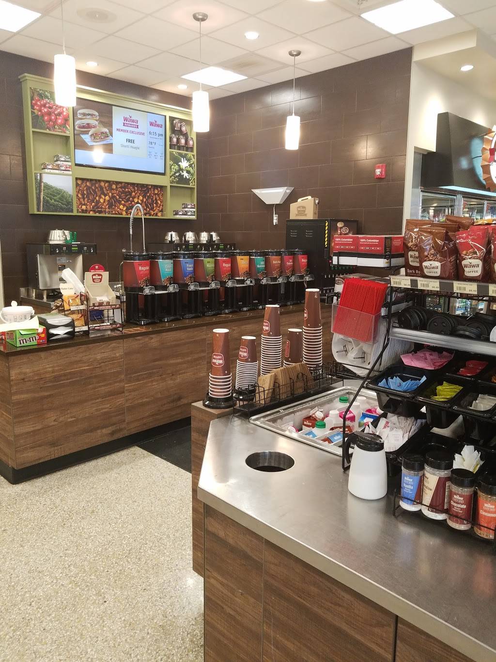Wawa | cafe | 3450 Historic Sully Way, Chantilly, VA 20151, USA | 7036898917 OR +1 703-689-8917