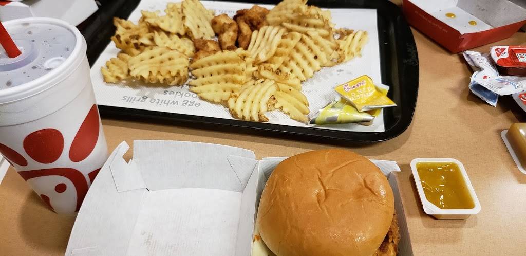 Chick-fil-A | restaurant | 110 Louis Henna Blvd, Round Rock, TX 78664, USA | 5122184884 OR +1 512-218-4884