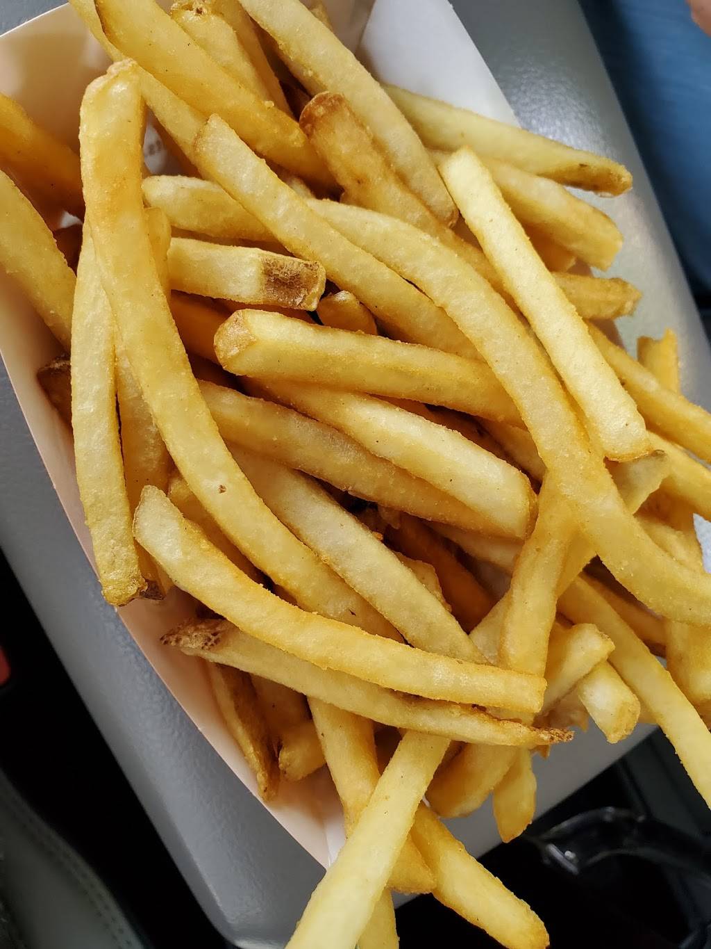 A&W Restaurant | restaurant | 2208 U.S. 9, Lake George, NY 12845, USA | 5186684681 OR +1 518-668-4681