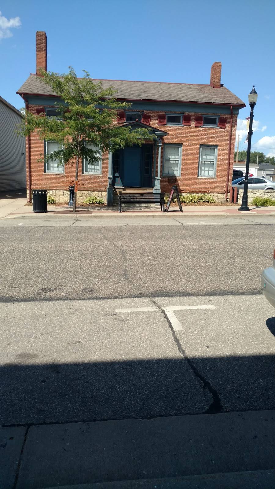 Pizza Hut | meal takeaway | 1501 S Marquette Rd, Prairie du Chien, WI 53821, USA | 6083268000 OR +1 608-326-8000