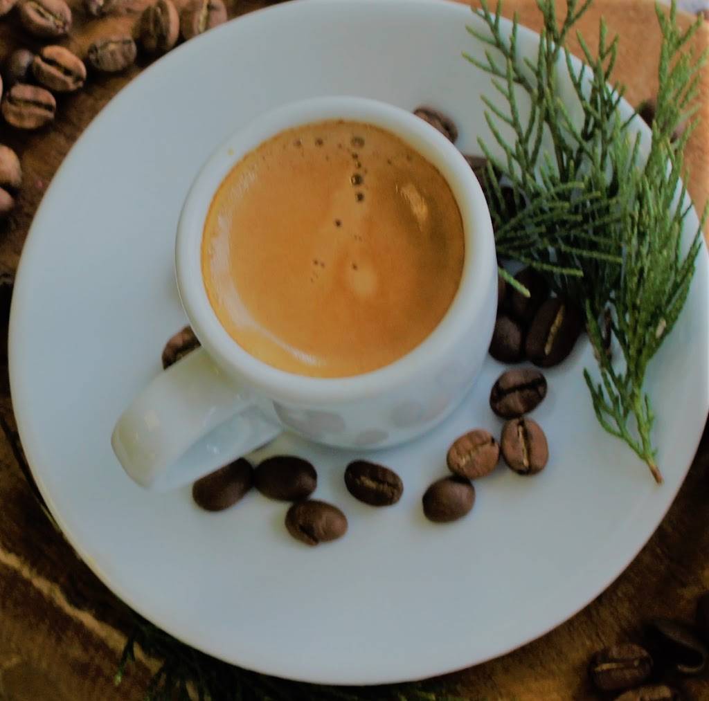 G&L European Cuisine | restaurant | 134 Speers Rd, Oakville, ON L6K 2E7, Canada | 9058444711 OR +1 905-844-4711