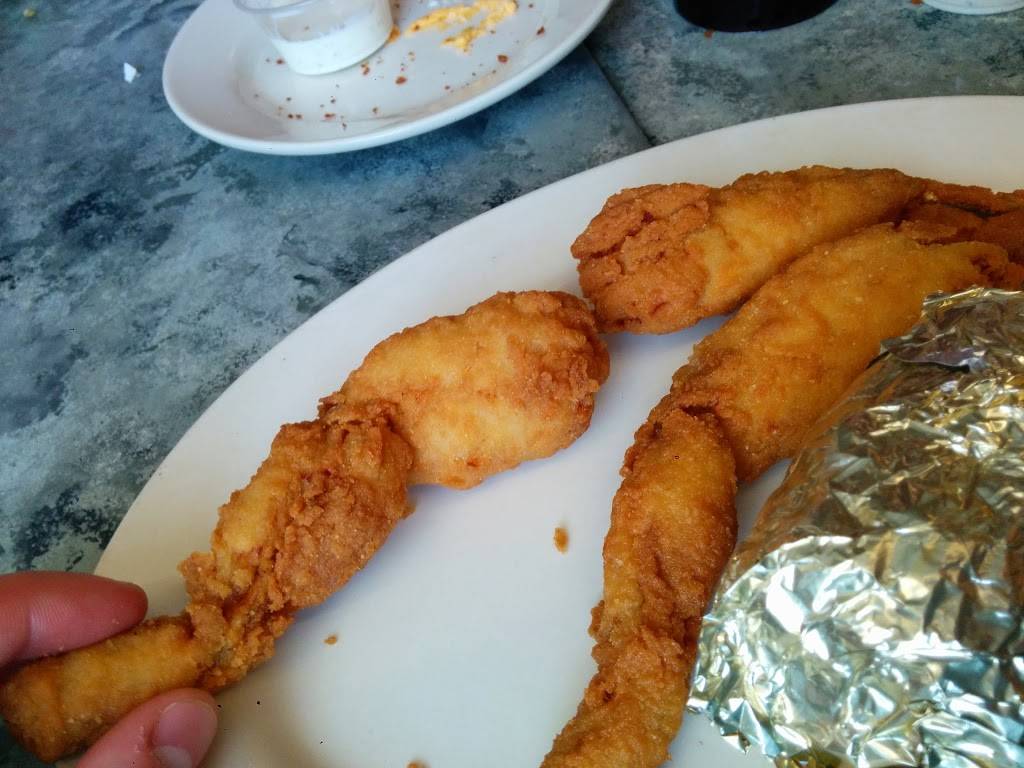 Jones Fish Camp | restaurant | 5269 NC-16, Maiden, NC 28650, USA | 7044832480 OR +1 704-483-2480