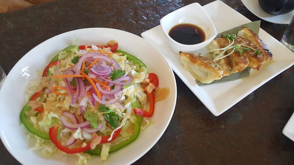 Sushi Main Street | restaurant | 400 Main St, Half Moon Bay, CA 94019, USA | 6507266336 OR +1 650-726-6336