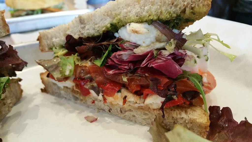 Mendocino Farms | meal takeaway | 450 E 17th St, Costa Mesa, CA 92627, USA | 9495482500 OR +1 949-548-2500