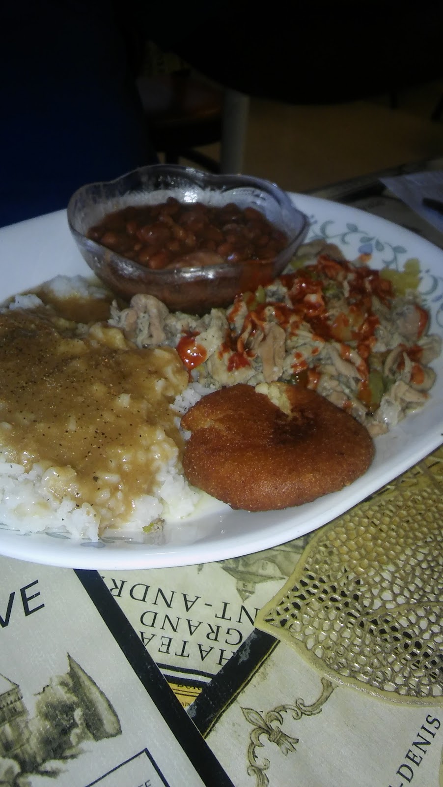 Original Hollywood Snack Bar | restaurant | 1810 Bernstein Park Dr Rd, Monroe, LA 71202, USA | 3183887654 OR +1 318-388-7654