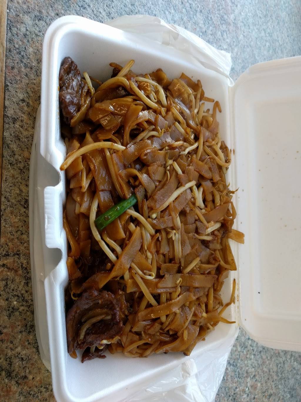 South China Chinese Food | meal takeaway | 1223 Main St W, Hamilton, ON L8S 1C3, Canada | 9055288474 OR +1 905-528-8474