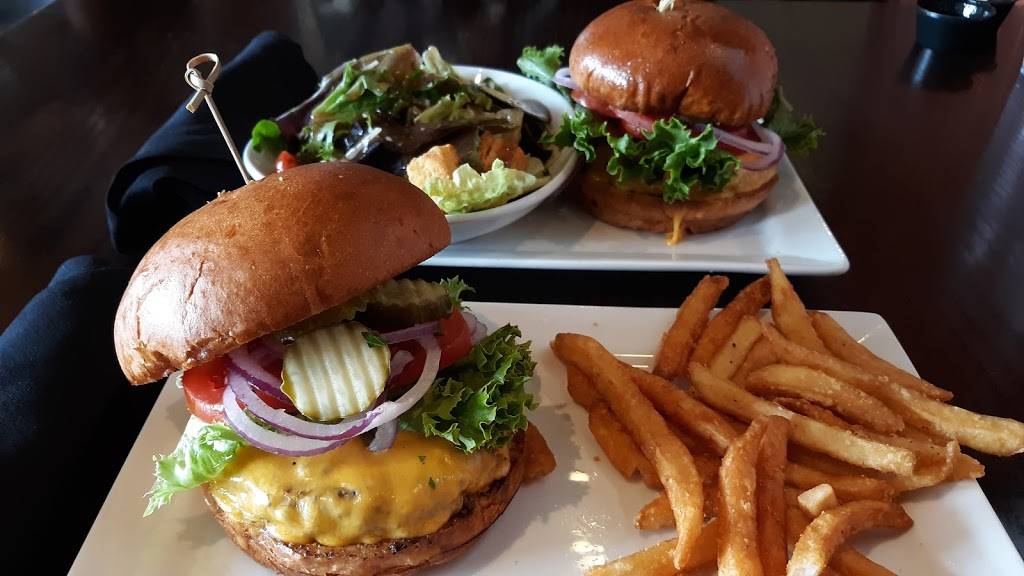 Colorado Mountain Brewery | restaurant | 600 S 21st St #180, Colorado Springs, CO 80904, USA | 7194668240 OR +1 719-466-8240