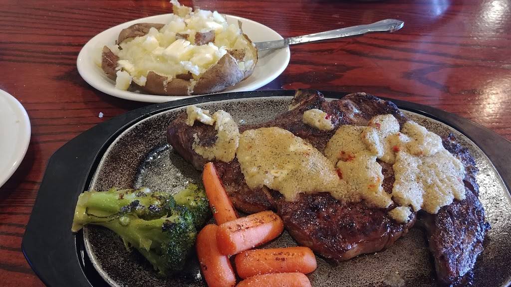 Jimmys Charhouse | restaurant | 2290 Point Blvd, Elgin, IL 60123, USA | 8477830200 OR +1 847-783-0200