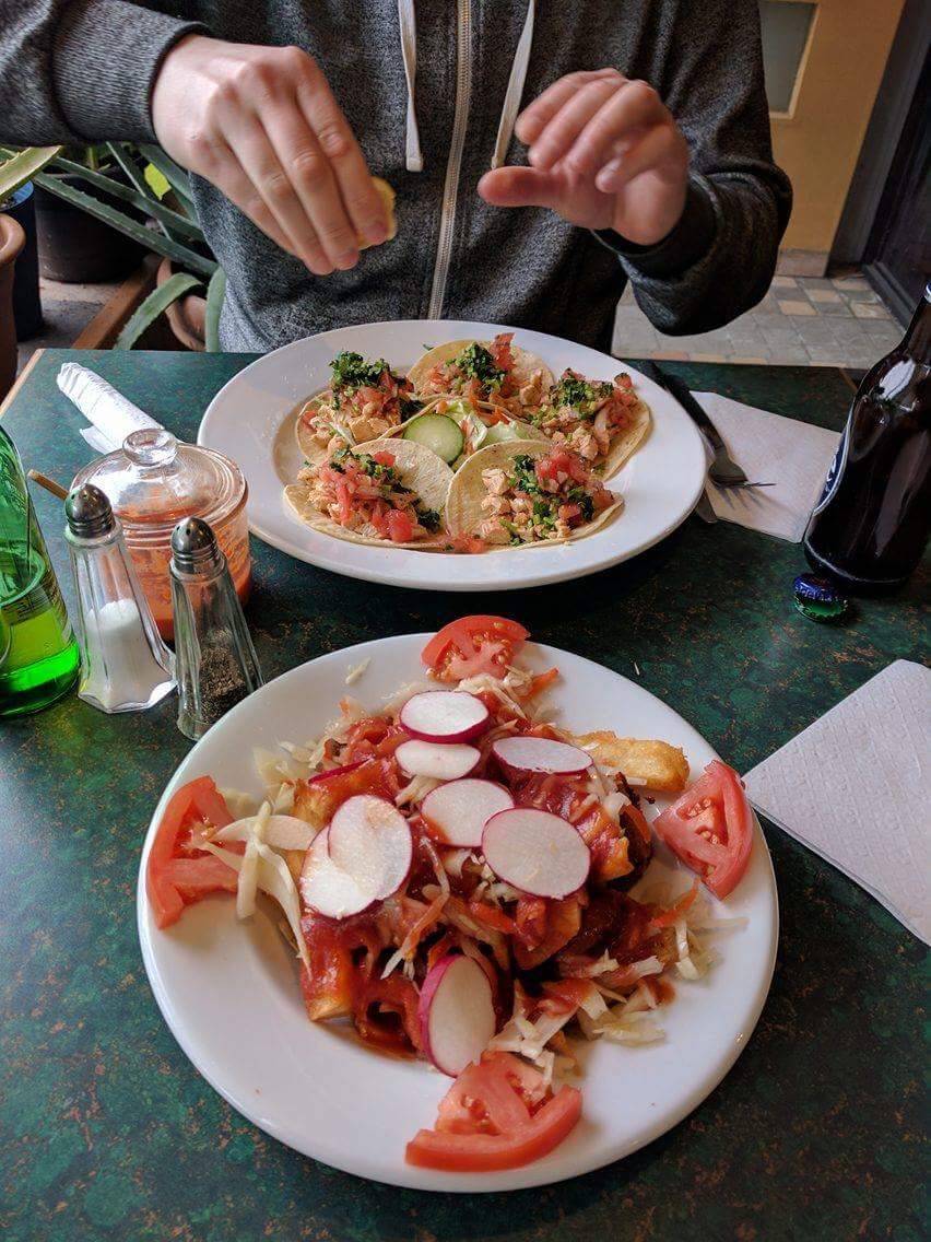 Tukan | restaurant | 85 Montreal Rd, Vanier, ON K1L 6E8, Canada | 6137492317 OR +1 613-749-2317