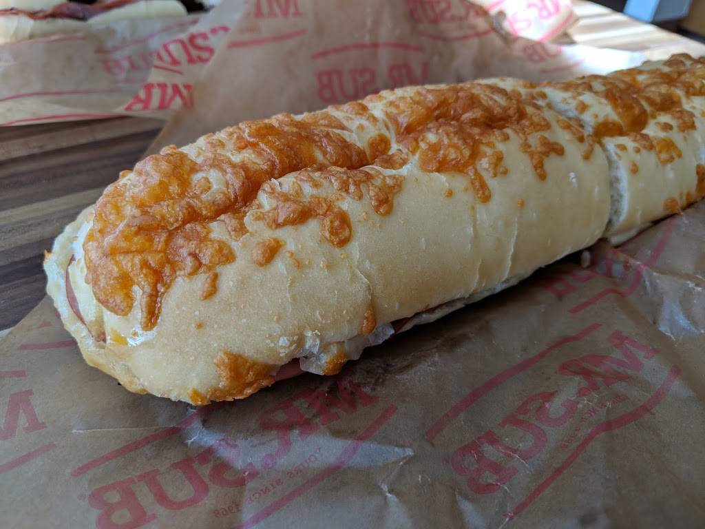 Mr.Sub | restaurant | 755 Dundas St W, Mississauga, ON L5C 3B6, Canada | 9052721067 OR +1 905-272-1067