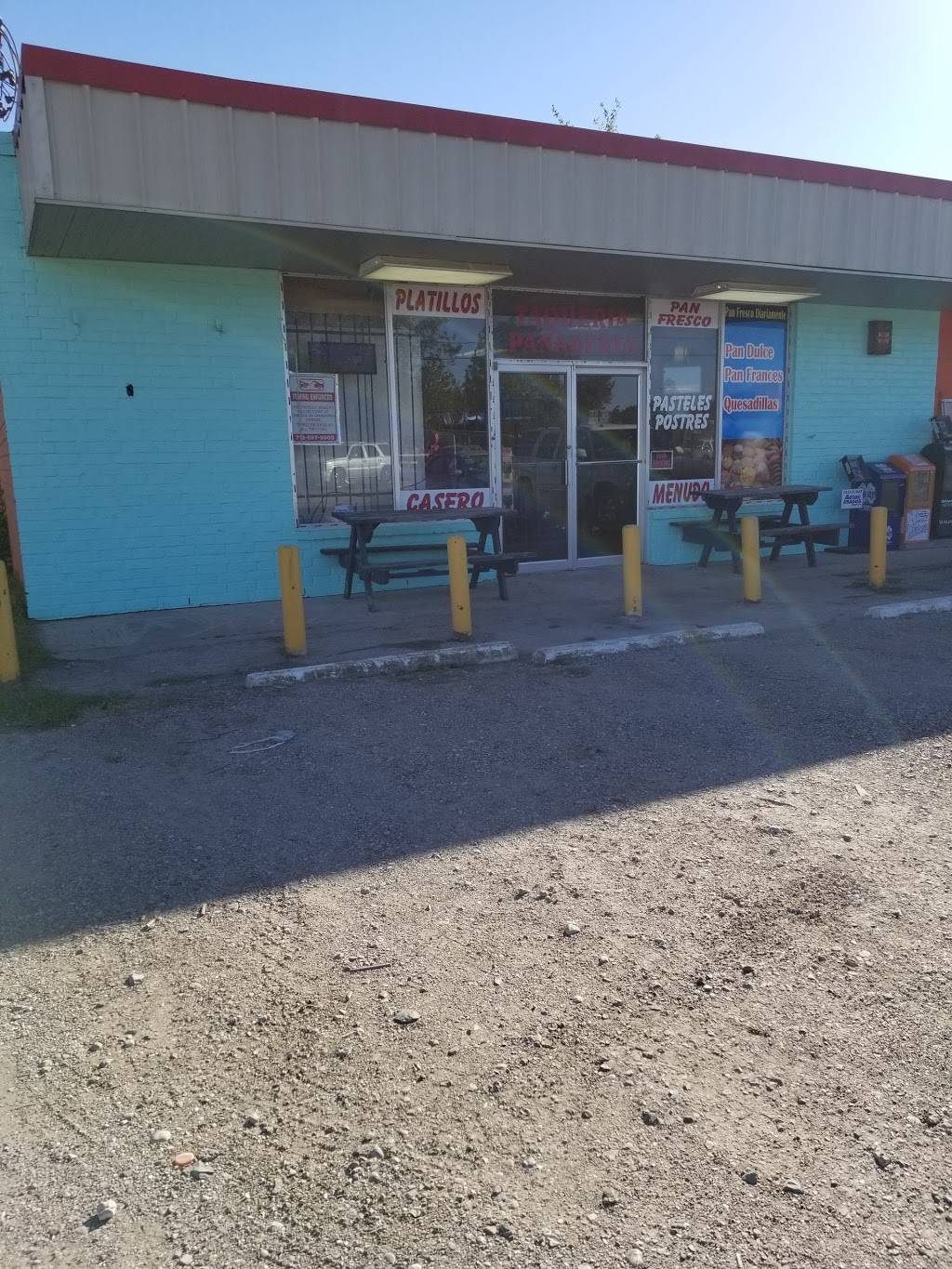 Panaderia y Taqueria Castillo | restaurant | 511 W Mt Houston Rd, Houston, TX 77037, USA | 3462077572 OR +1 346-207-7572