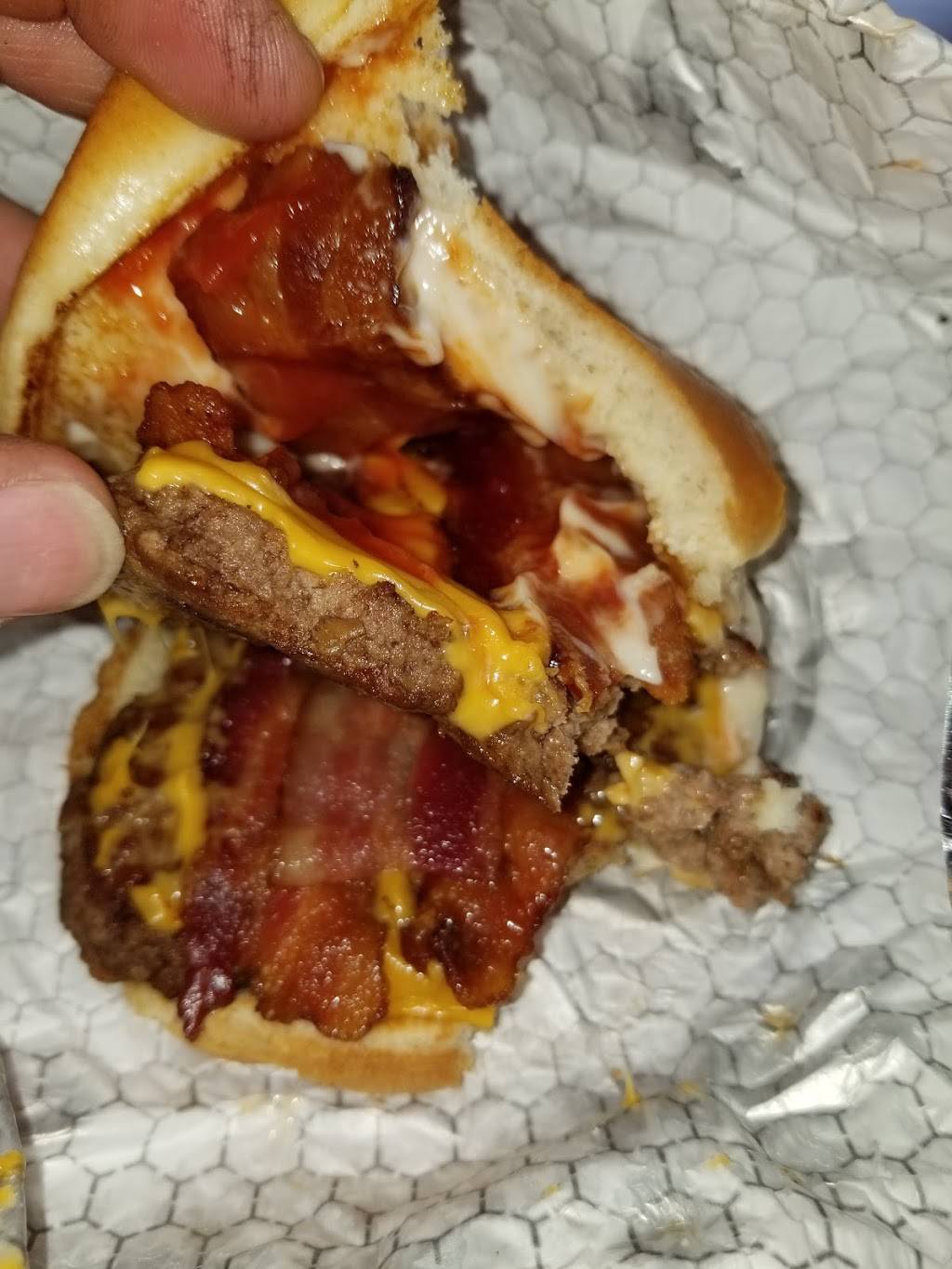 Wendys | restaurant | 7295 Des, Boulevard des Galeries dAnjou, Anjou, QC H1M 2W2, Canada | 5143553230 OR +1 514-355-3230