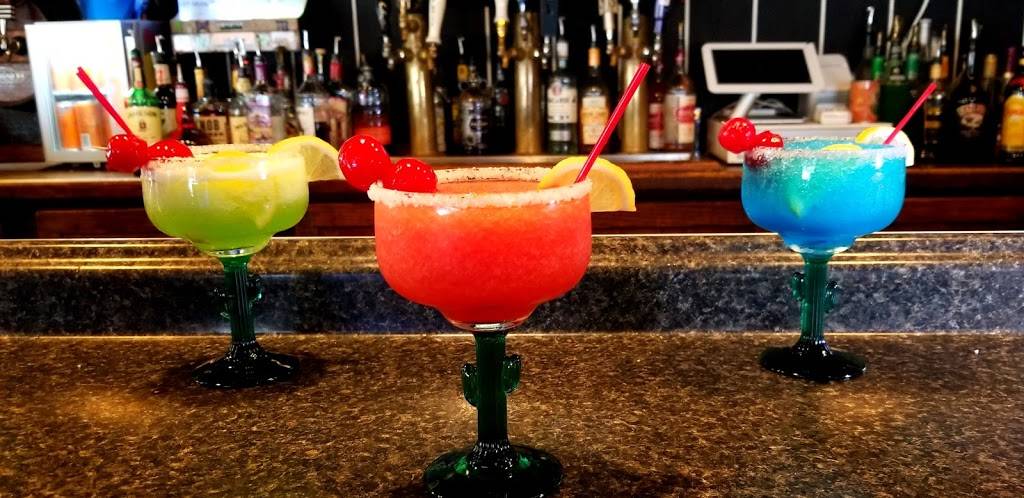 Big Guys Pizza, Pasta and Sports Bar | restaurant | 24735 Alessandro Blvd, Moreno Valley, CA 92553, USA | 9512421666 OR +1 951-242-1666