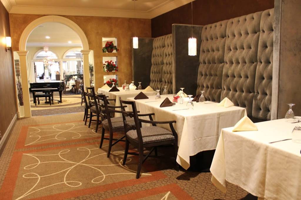 Hotel Saint Regis Detroit | restaurant | 3071 W Grand Blvd, Detroit, MI 48202, USA | 3138733000 OR +1 313-873-3000