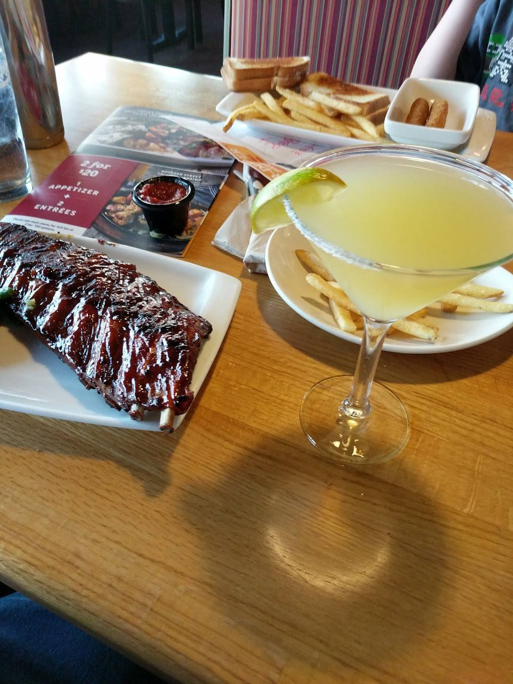 Applebees Grill + Bar | restaurant | 297 E 120th Ave, Thornton, CO 80233, USA | 3034511414 OR +1 303-451-1414