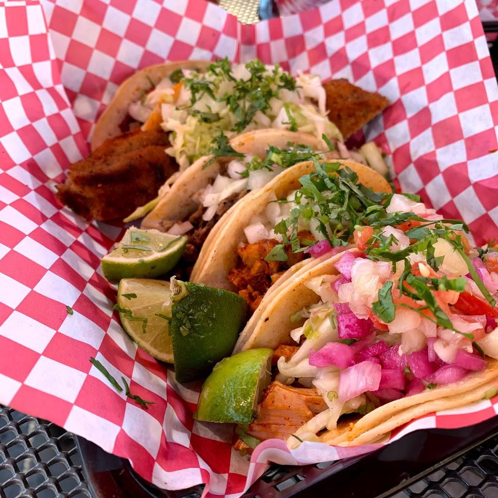 El Yucateco Foodcart | restaurant | 13116 NE Sandy Blvd, Portland, OR 97230, USA | 5037243759 OR +1 503-724-3759