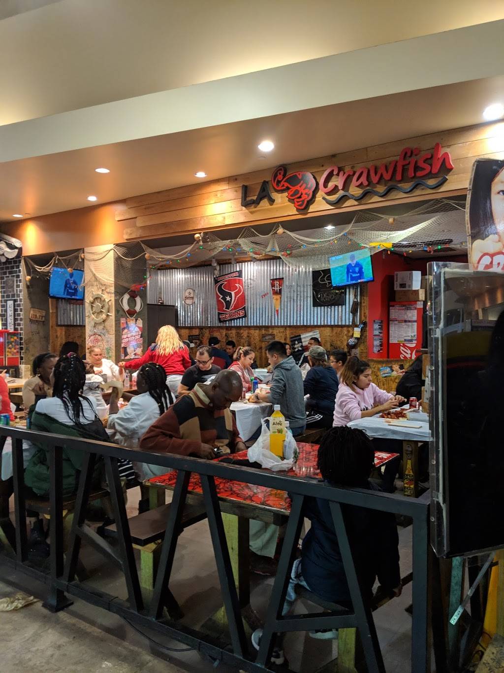 LA Crawfish | restaurant | Inside 99 Ranch Market, 1005 Blalock Rd, Houston, TX 77055, USA | 7134618808 OR +1 713-461-8808