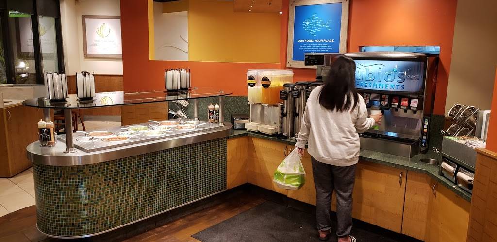 Rubios Coastal Grill | restaurant | 8855 Villa La Jolla Dr, La Jolla, CA 92037, USA | 8585469377 OR +1 858-546-9377