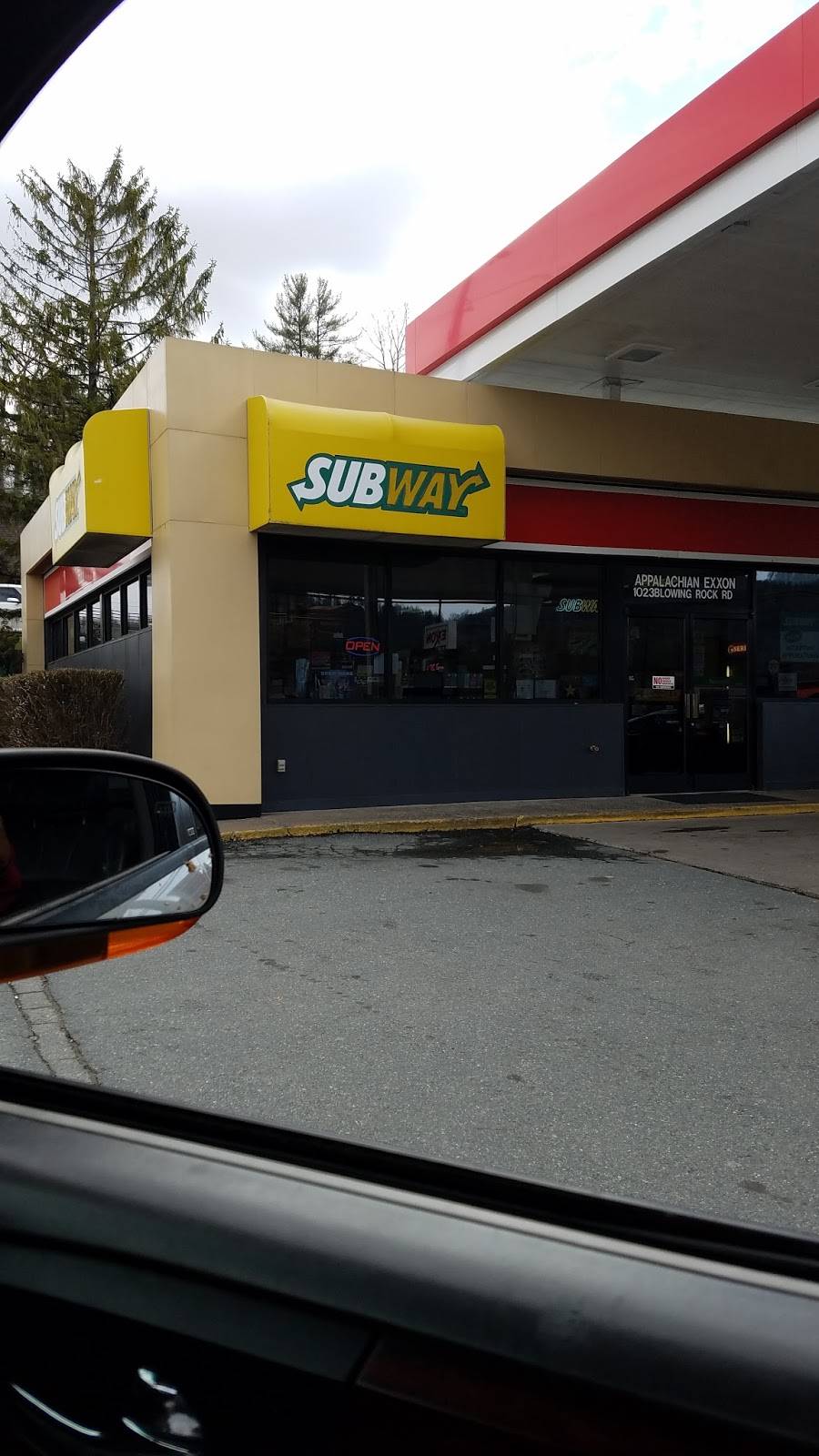 Subway | restaurant | 1023 Blowing Rock Rd, Boone, NC 28607, USA | 8282653788 OR +1 828-265-3788